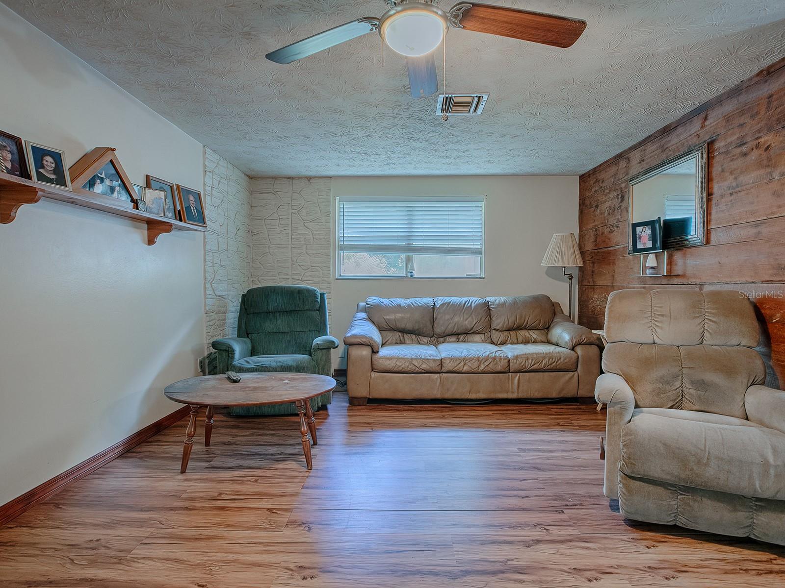 853 Cr 484 Property Photo 8