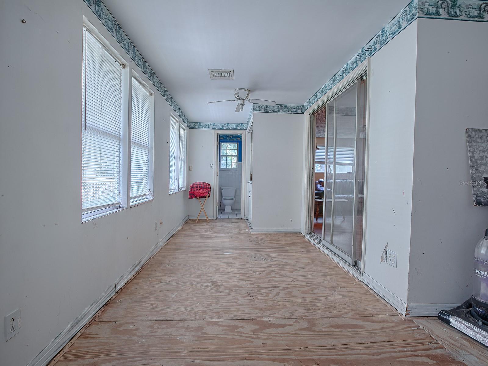 853 Cr 484 Property Photo 17