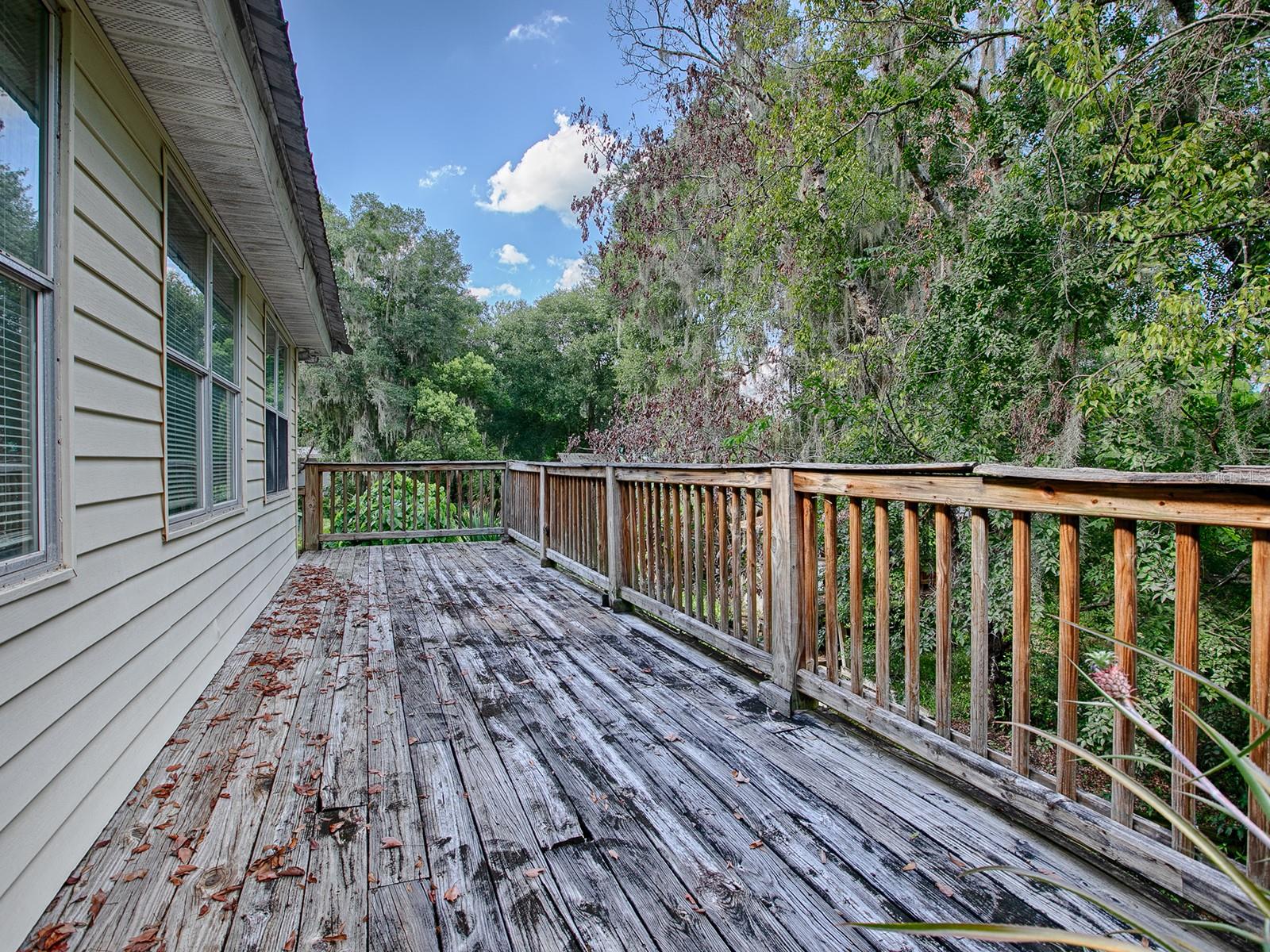 853 Cr 484 Property Photo 24