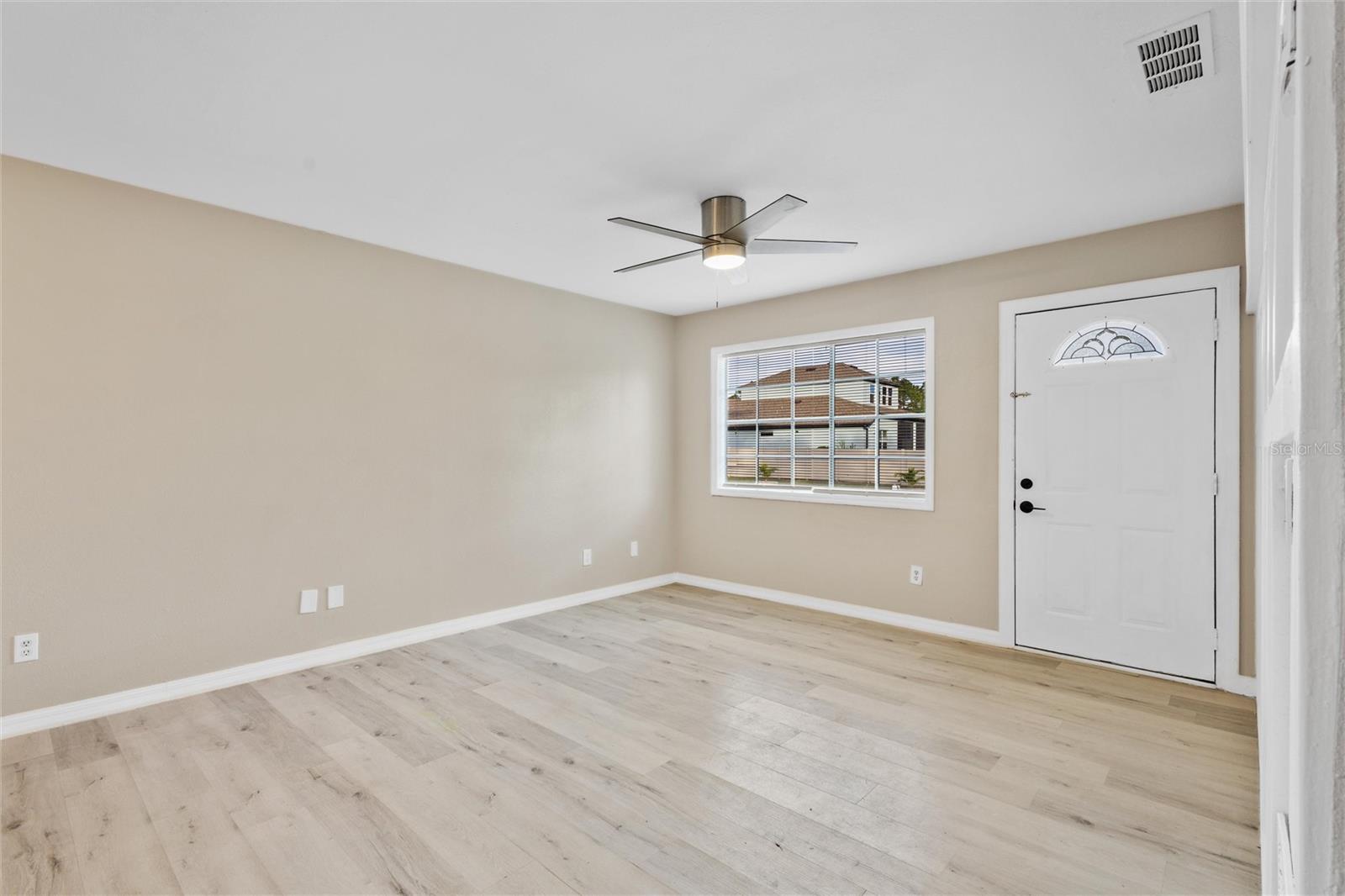 410 Tunis Rd Sw Property Photo 5