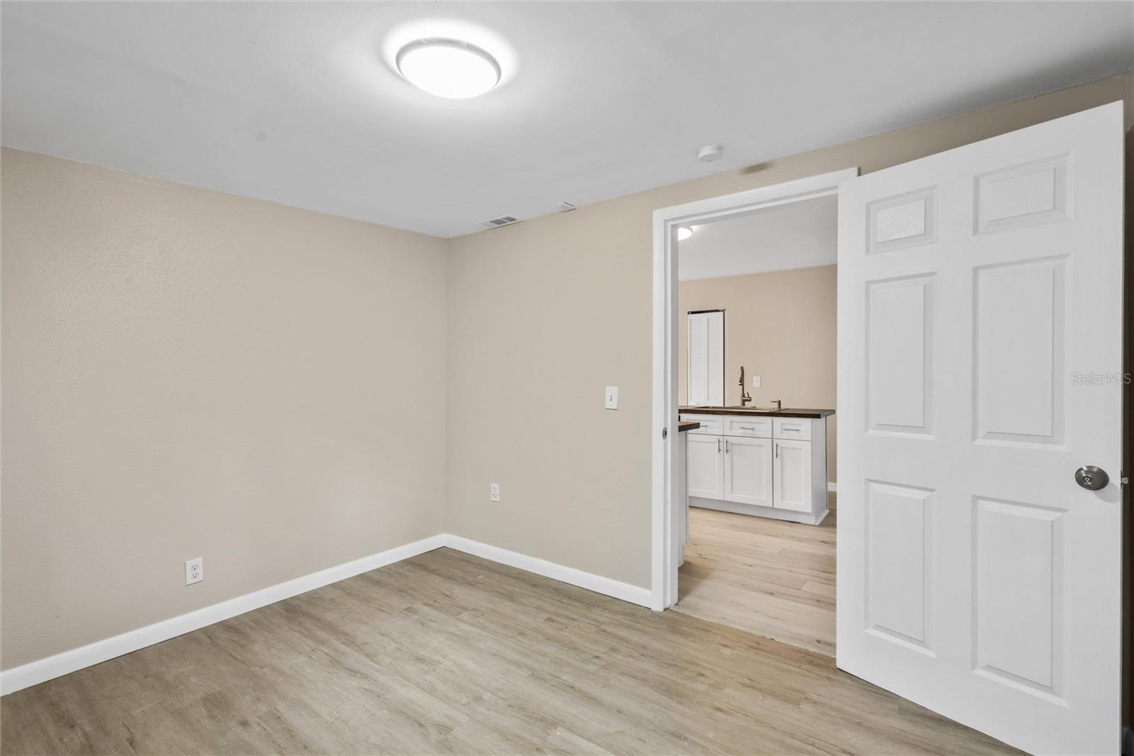 410 Tunis Rd Sw Property Photo 12