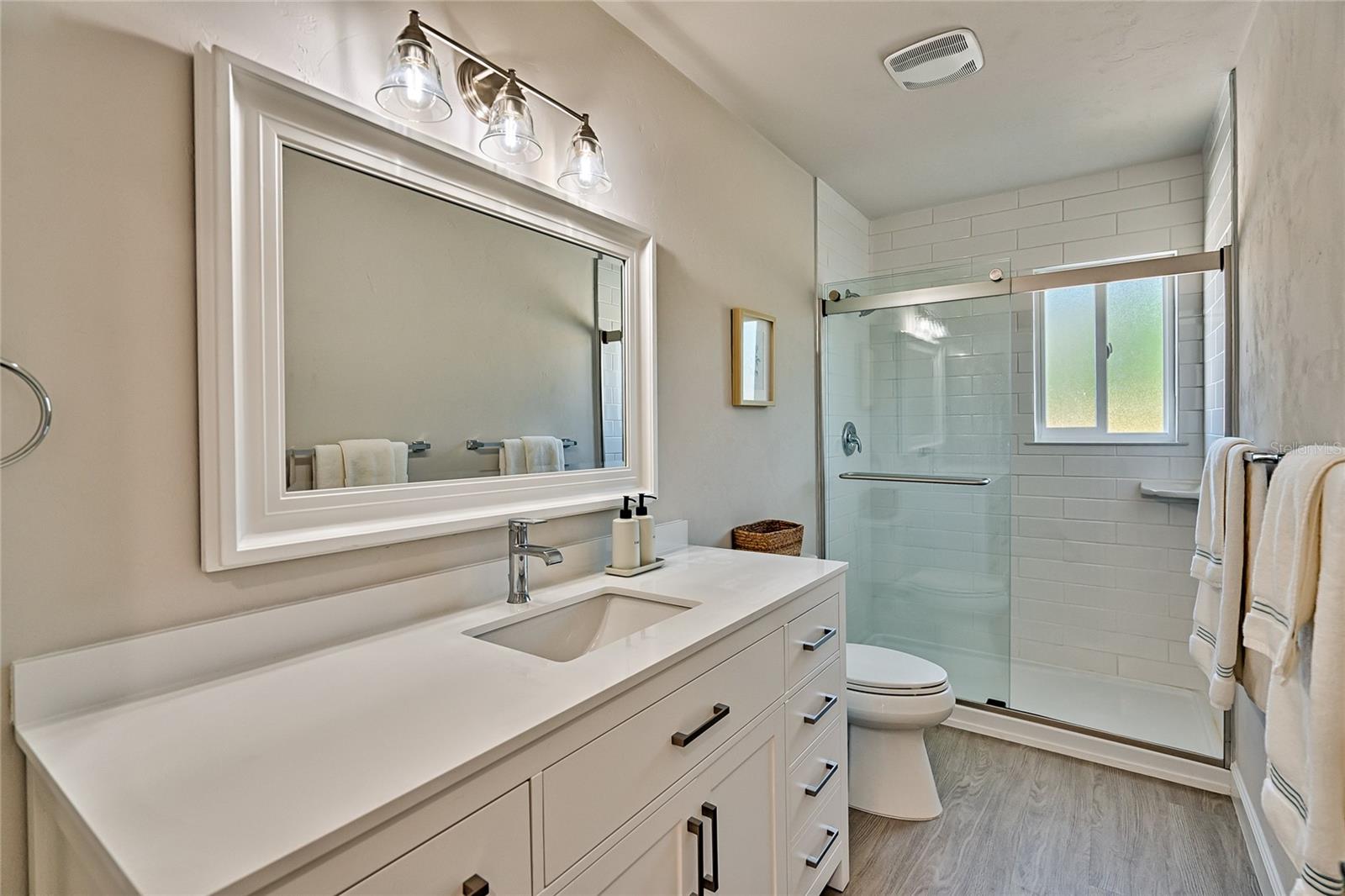 250 Portland St Property Photo 30