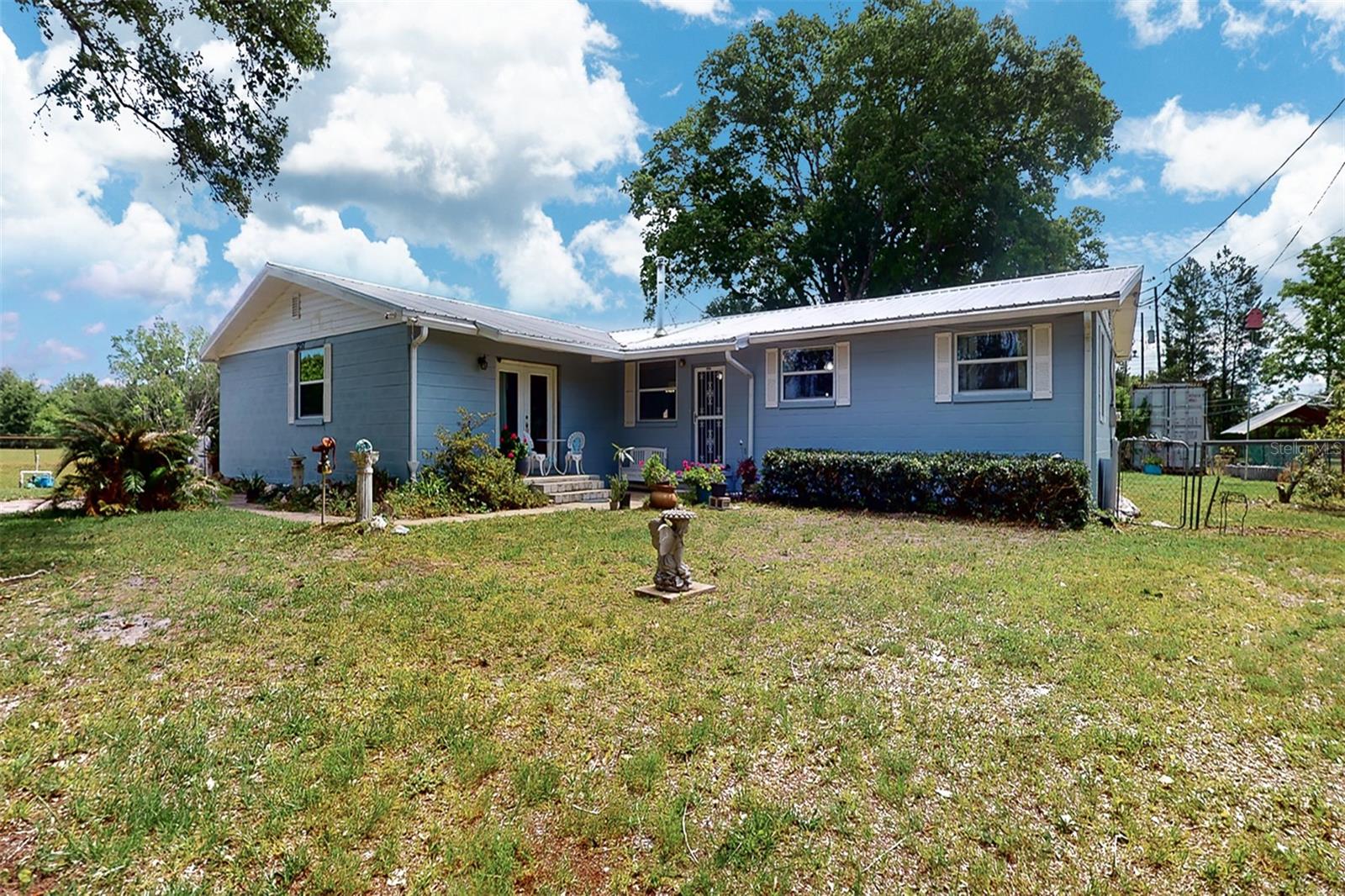 3257 & 3259 Stratton Rd Property Photo