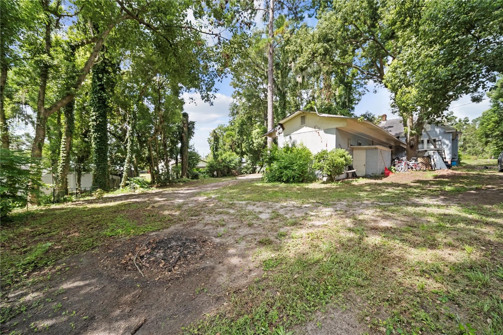 179 S Duval Ave Property Photo 49