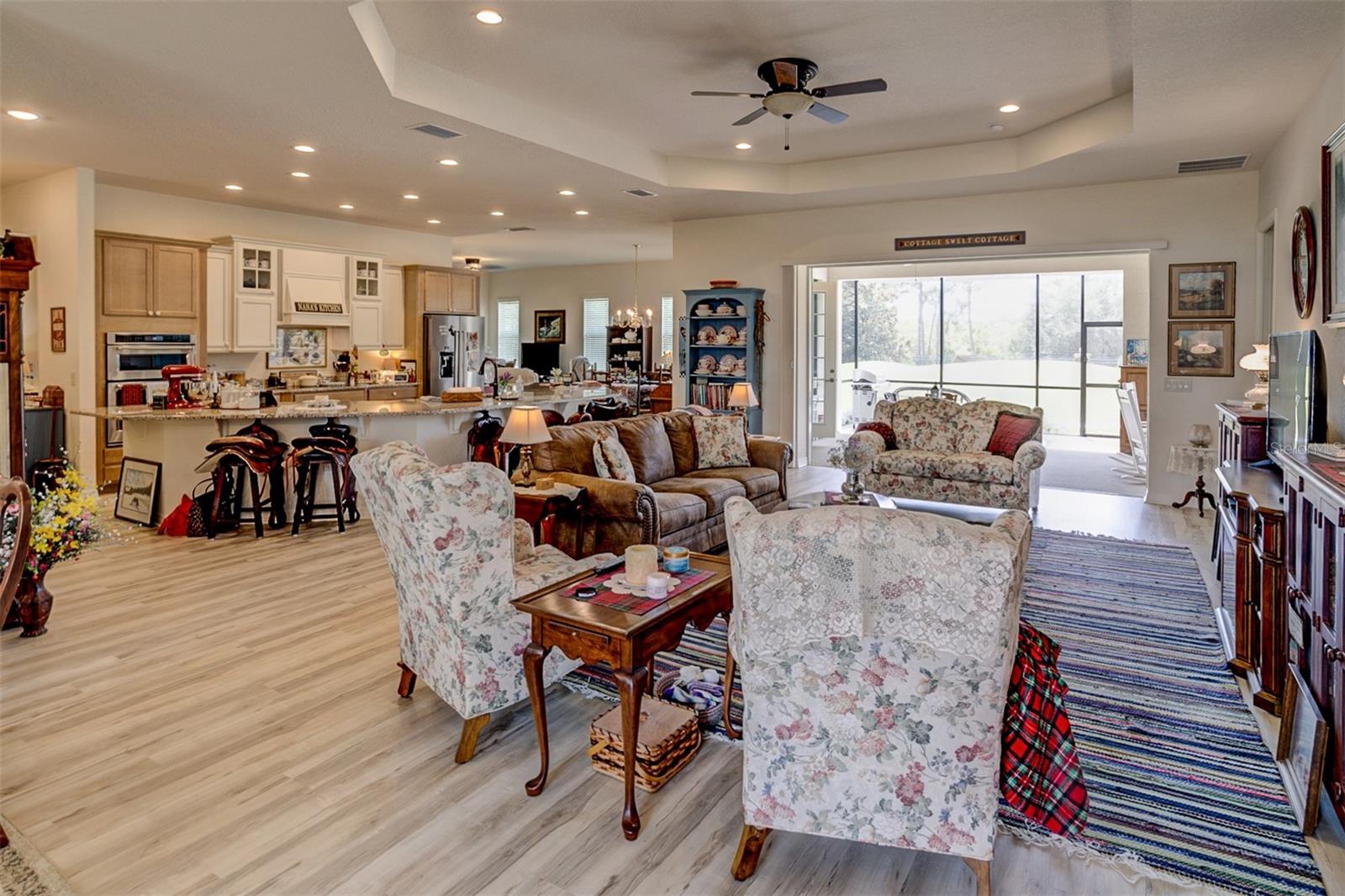 6265 Pinehurst Loop Property Photo 8