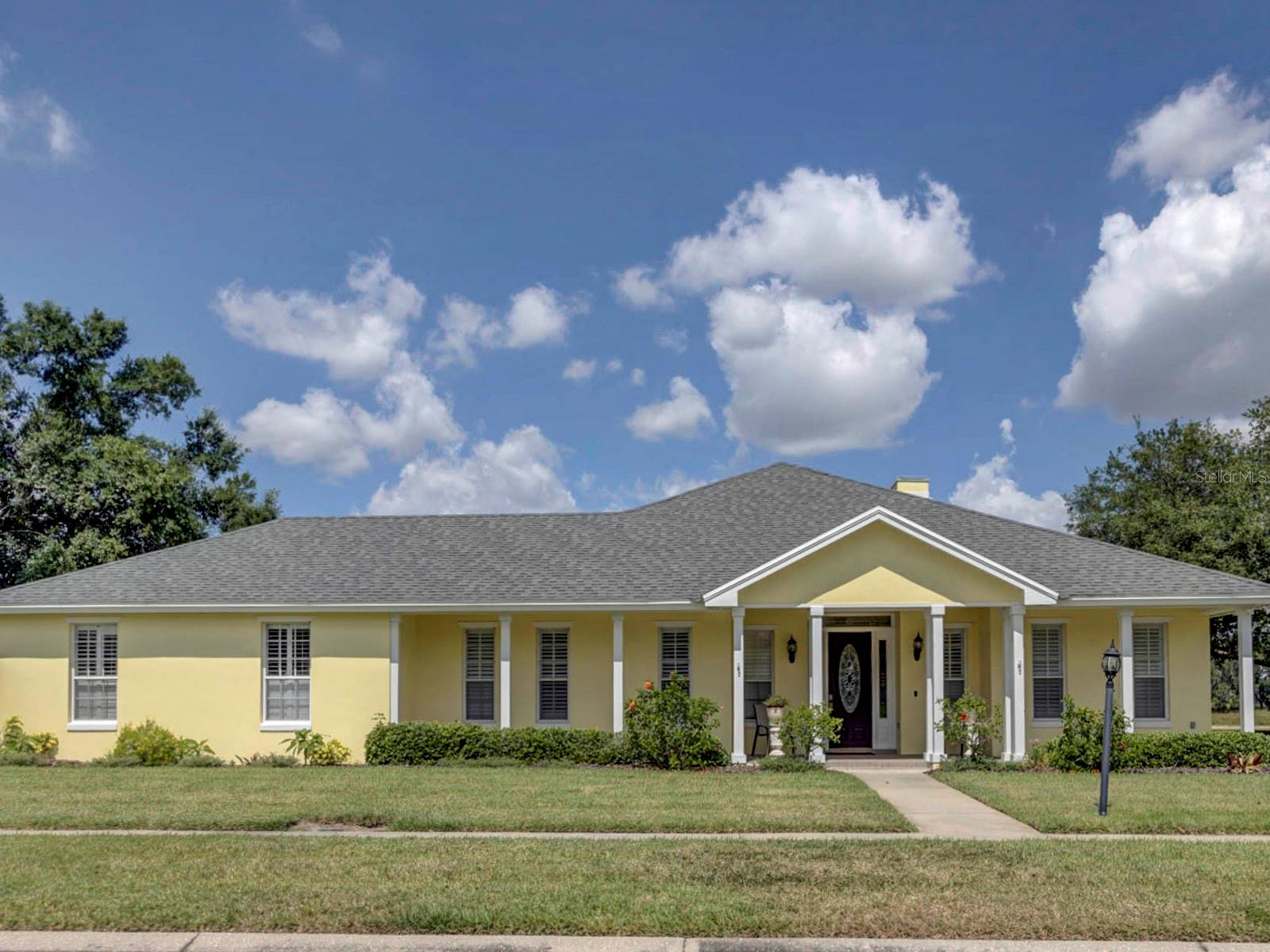 745 Square Lake Dr E Property Photo 2