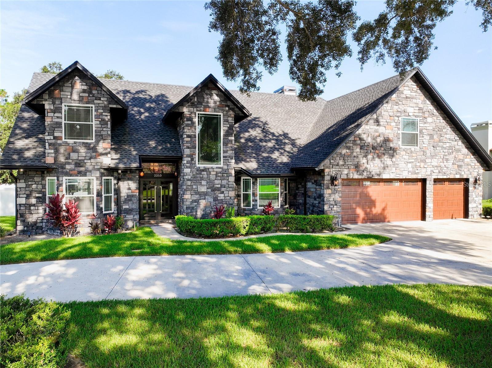 2253 Malachite Dr Property Photo 1