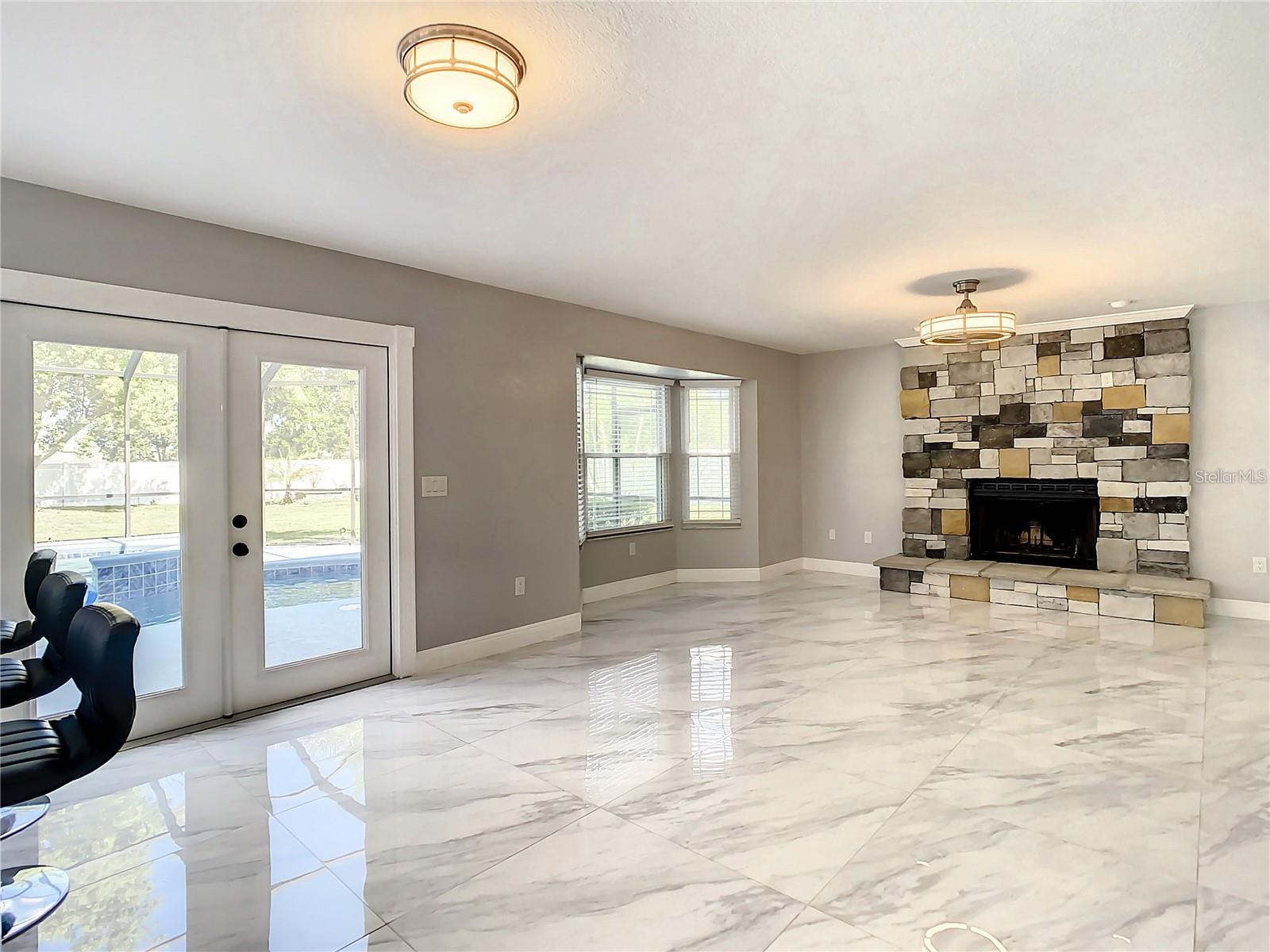 2253 Malachite Dr Property Photo 14