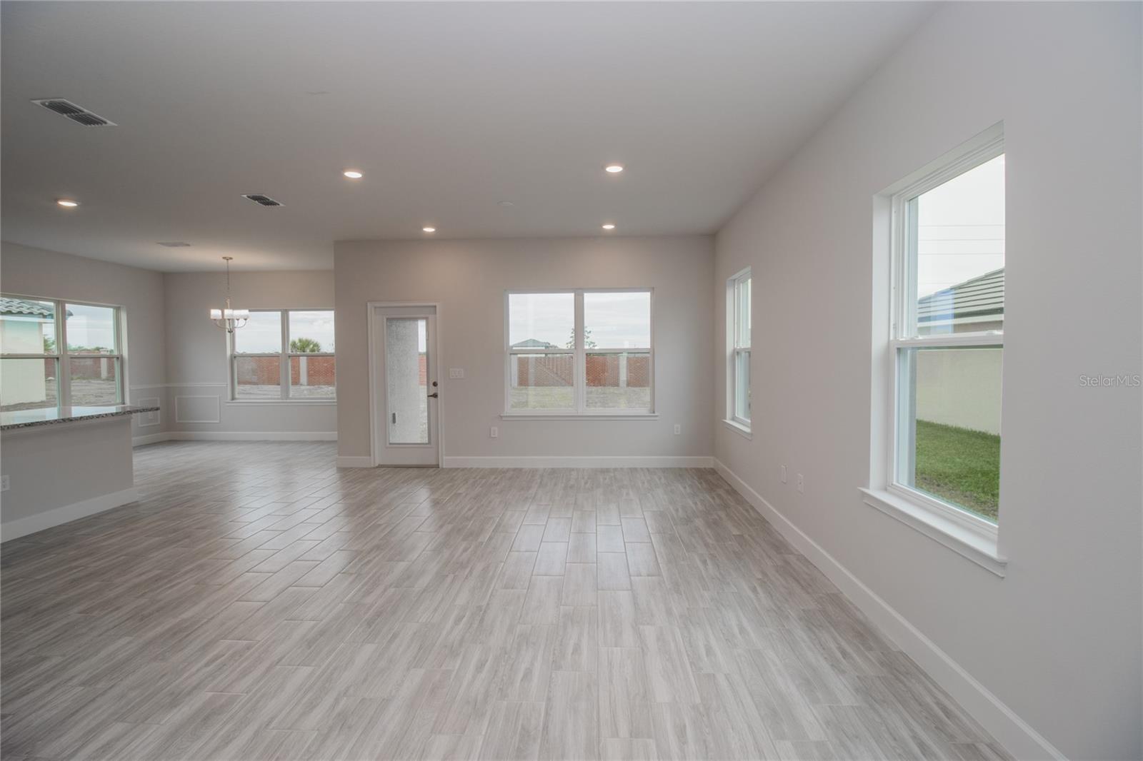 4676 Grandview Glen Dr Property Photo 14