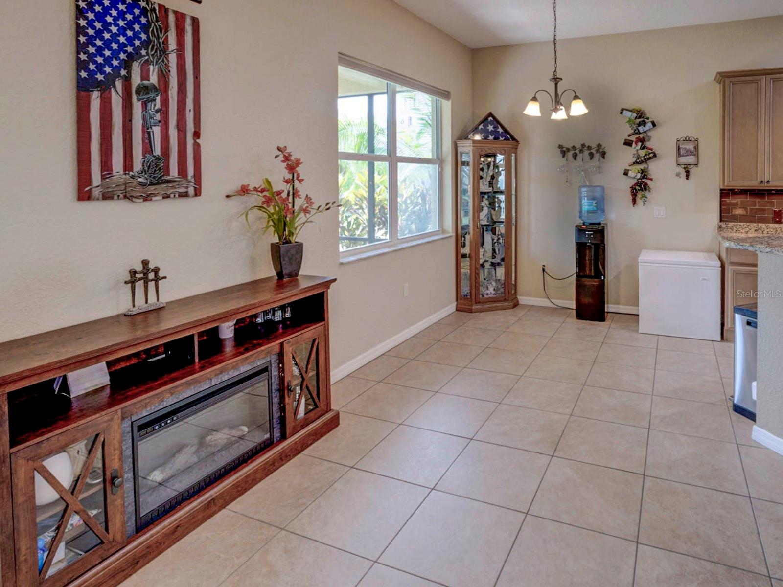 4536 Grayhawk Dr Property Photo 8