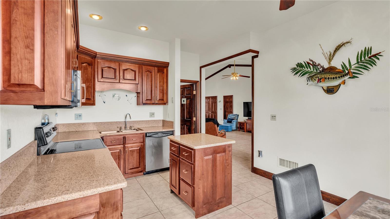 7884 N Lake Buffum Shores Rd Property Photo 27