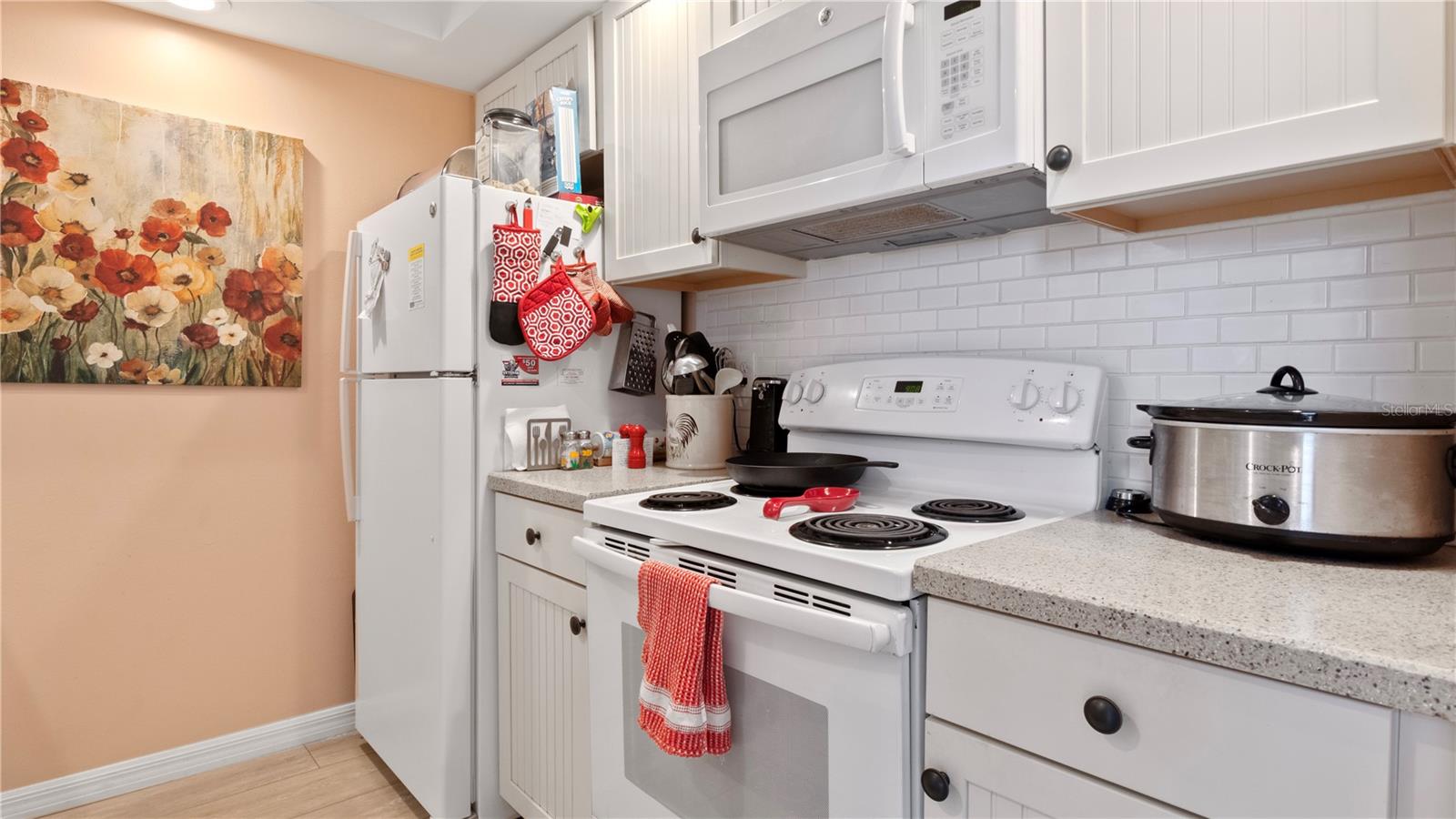 244 Saint Augustine #303 Property Photo 6