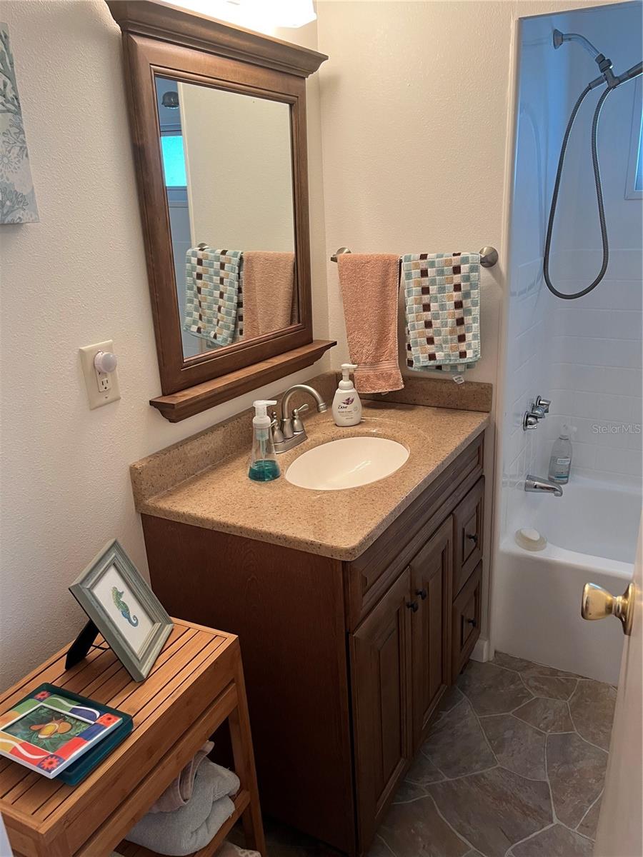213 Como Dr Property Photo 18