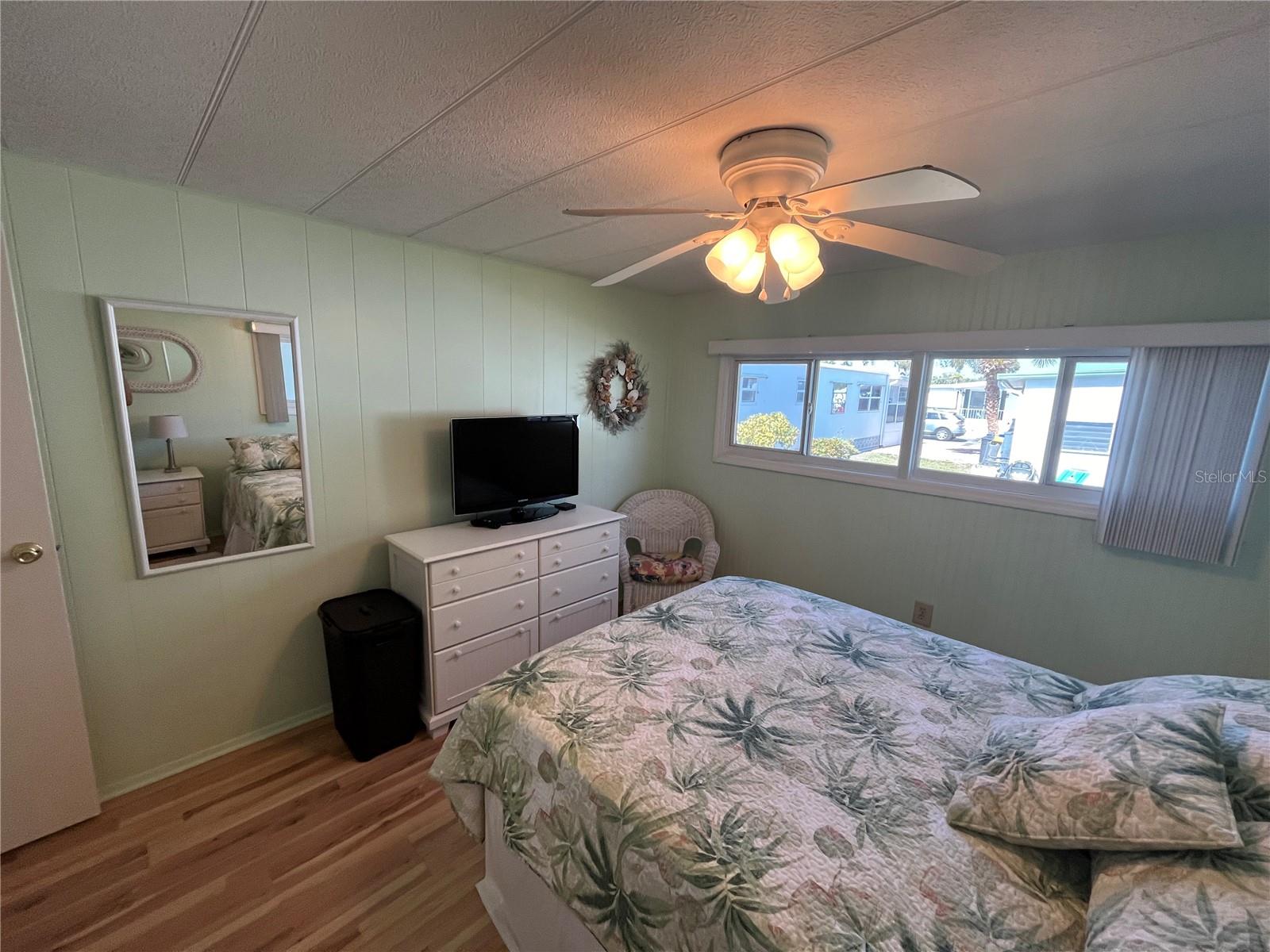 213 Como Dr Property Photo 25