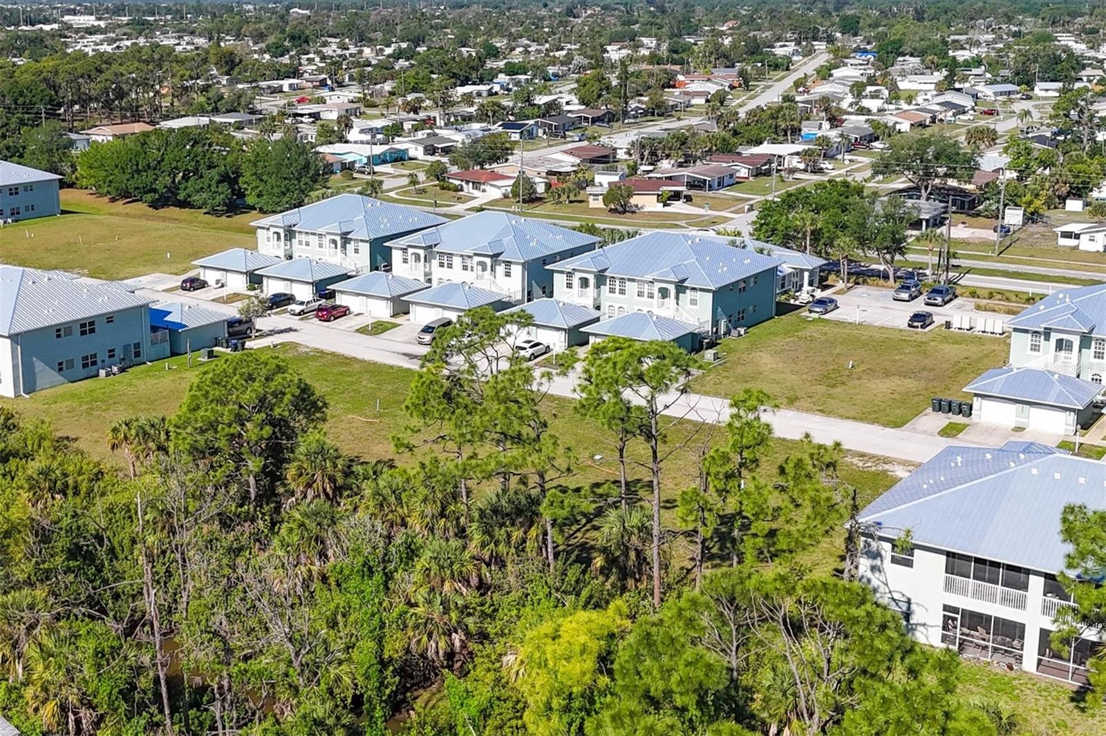 4520 S Biscayne Dr Property Photo 14