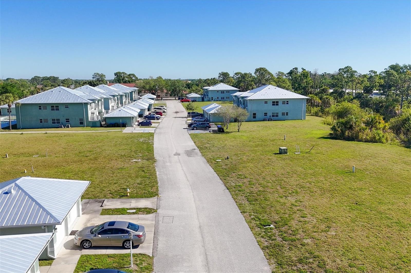 4520 S Biscayne Dr Property Photo 28