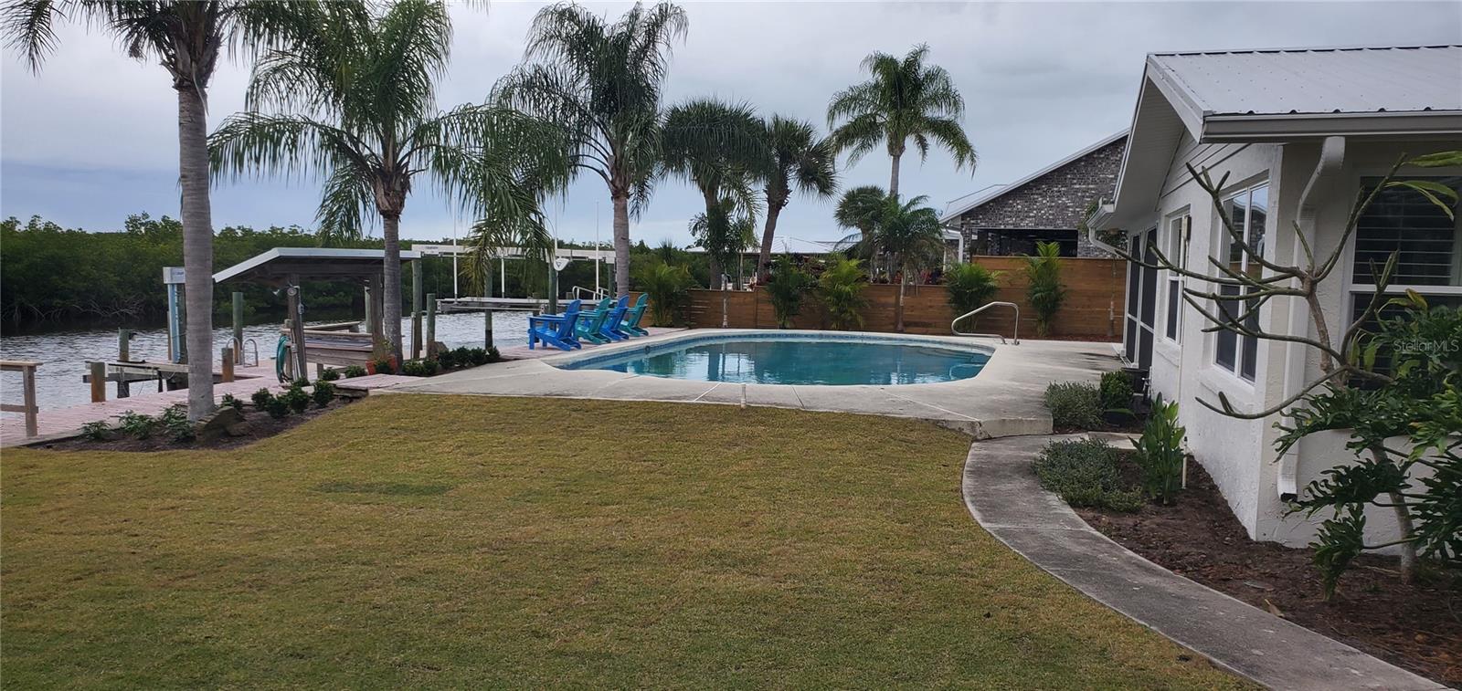 238 Quay Assisi Property Photo 4