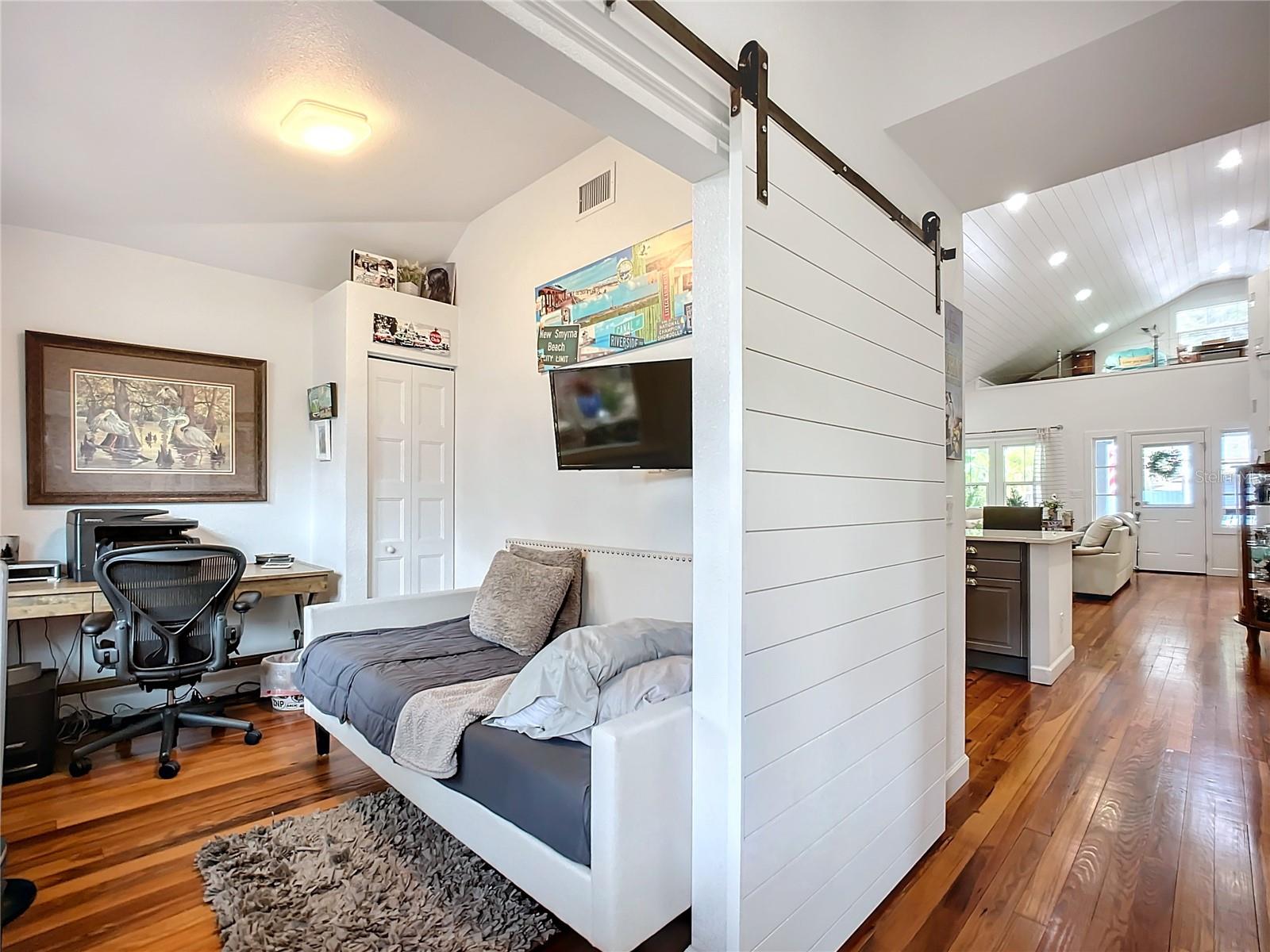 216 Murray St Property Photo 33