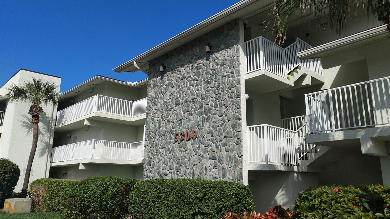 2400 S Ocean Dr #5331 Property Photo 6