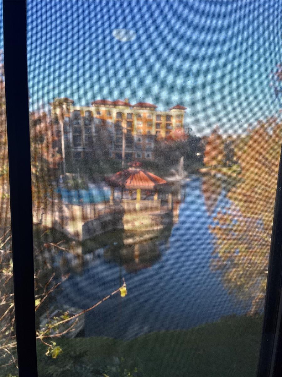 12521 Floridays Resort Dr #302f Property Photo 1