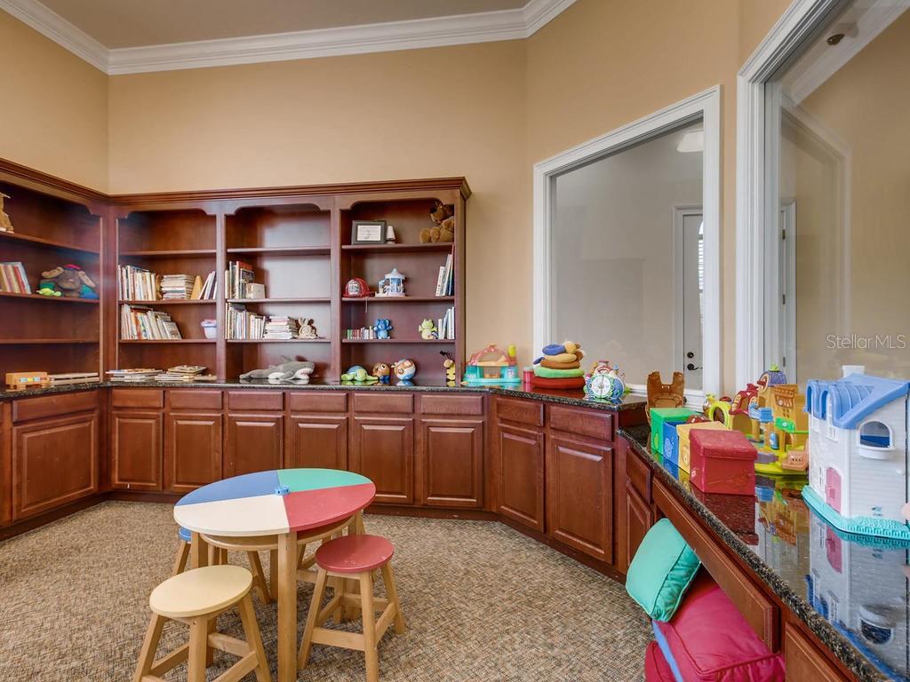 679 Lazio Cir Property Photo 41