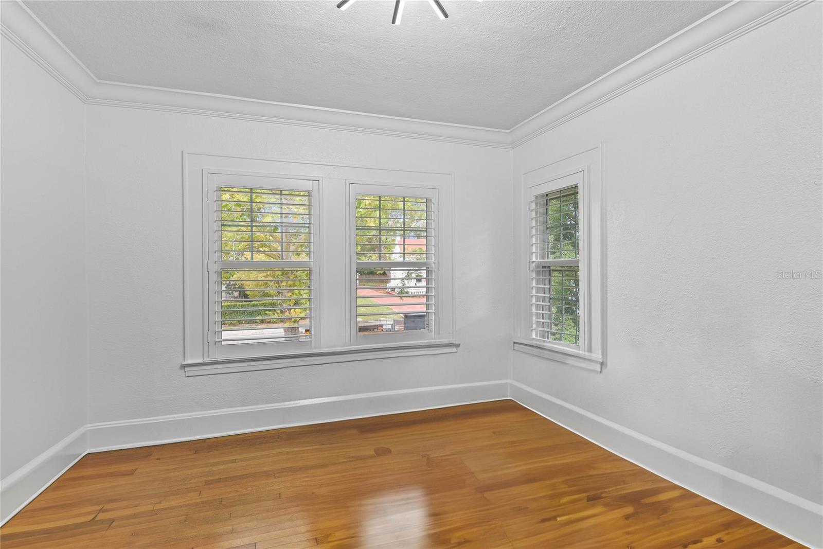 1310 Aloma Ave Property Photo 23