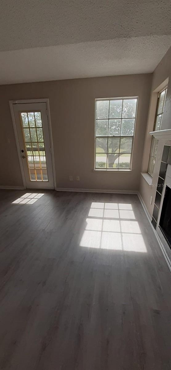 4301 Lizshire Ln #c211 Property Photo 5