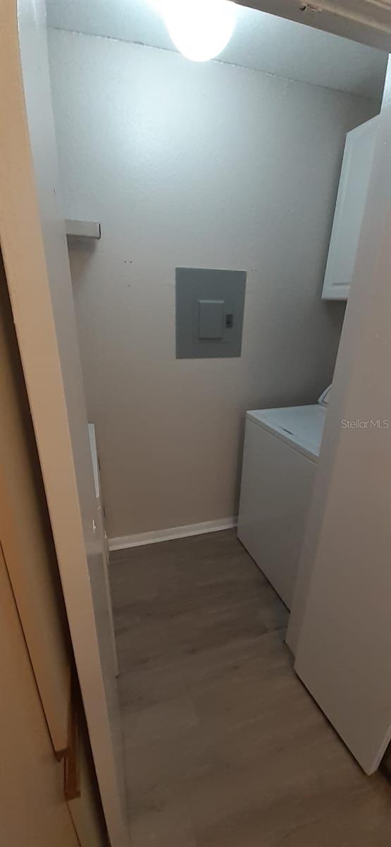 4301 Lizshire Ln #c211 Property Photo 11