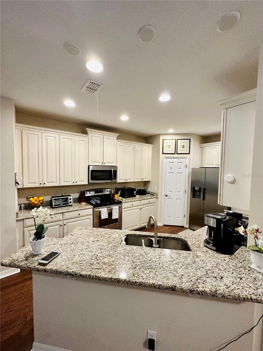 6216 Roseate Spoonbill Dr Property Photo 7