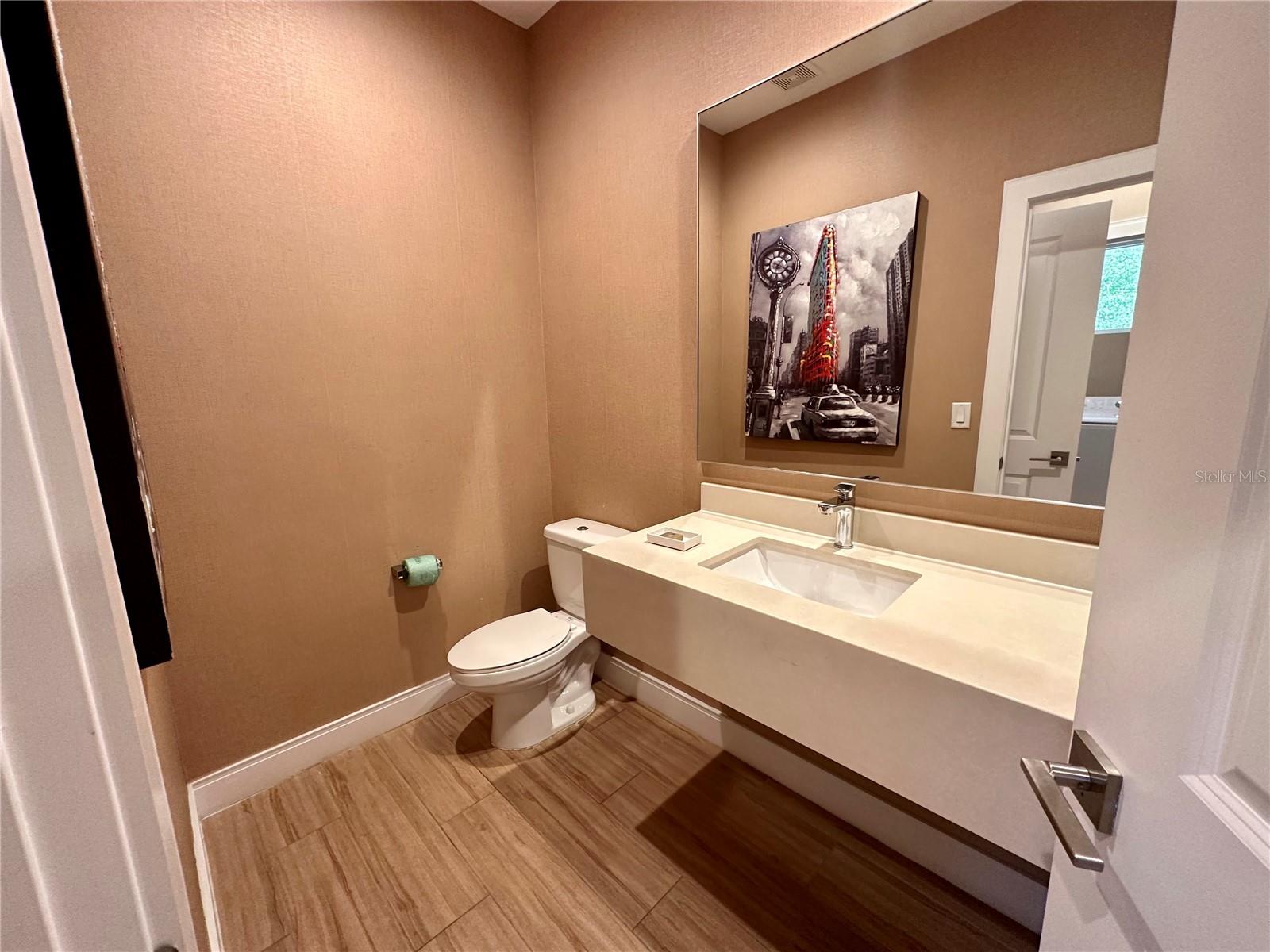 3082 Rockefeller Way #3082 Property Photo 8