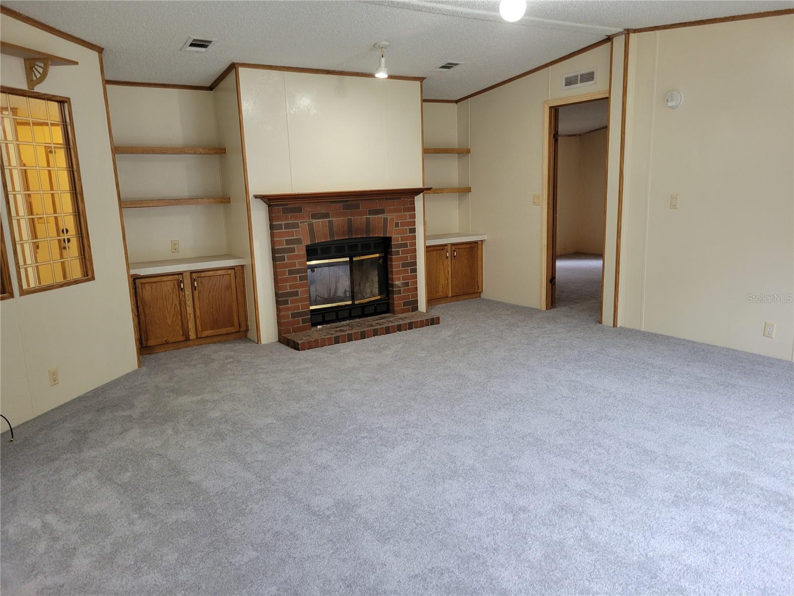 3324 Royal Oak Dr W Property Photo 6
