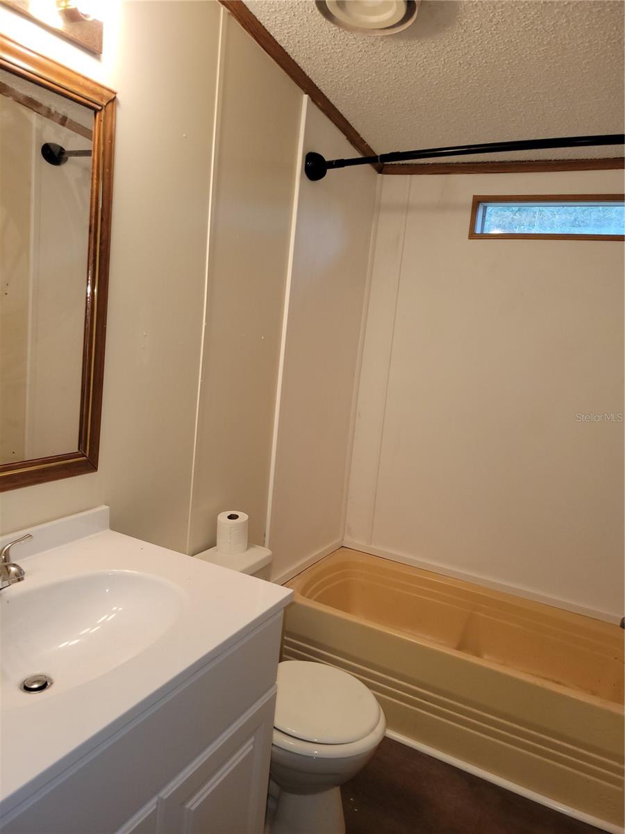 3324 Royal Oak Dr W Property Photo 18