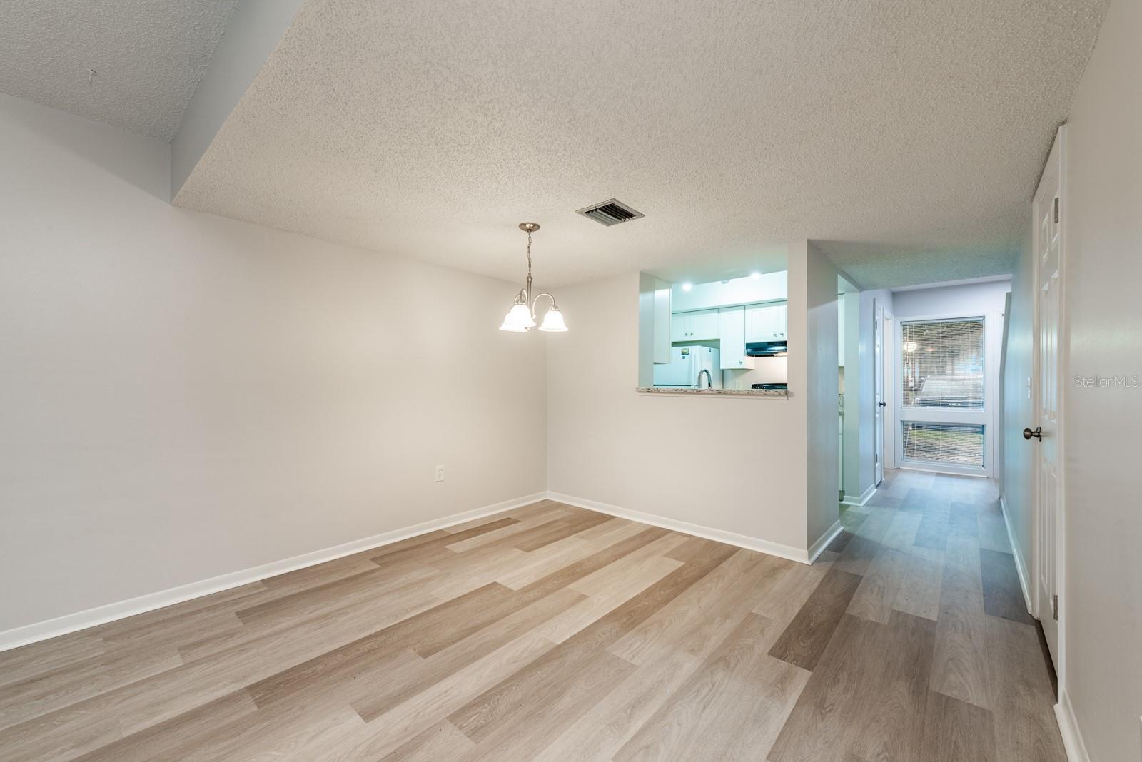 5089 Eaglesmere Dr #d09 Property Photo 10