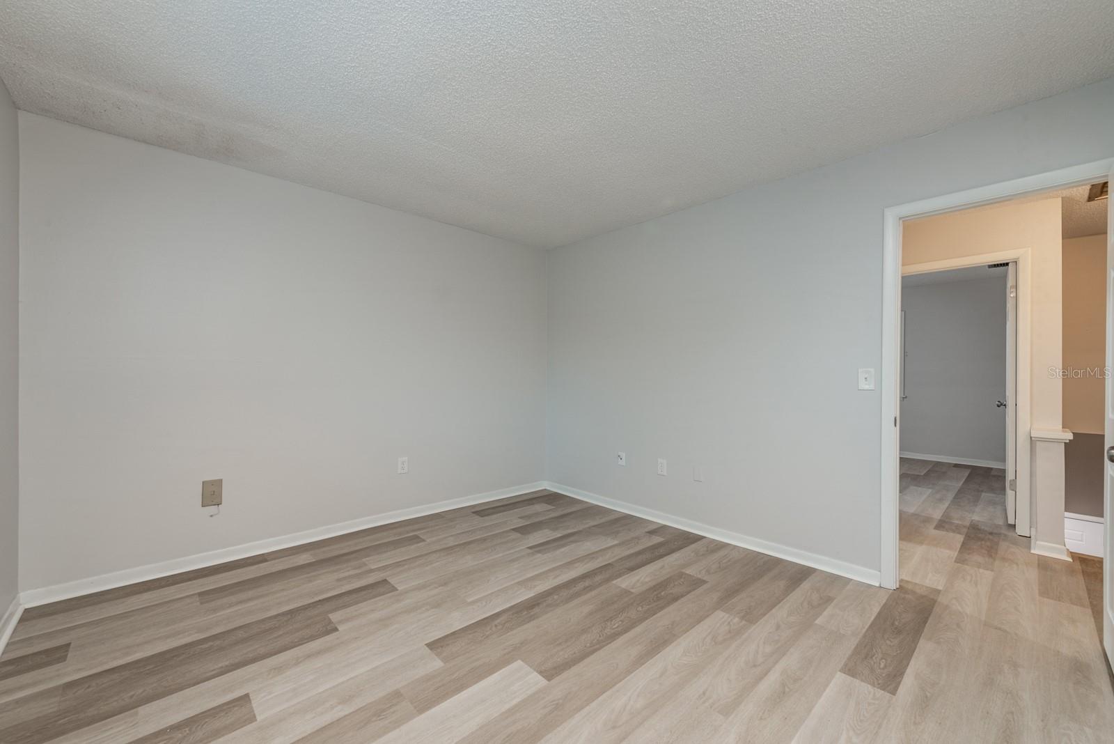 5089 Eaglesmere Dr #d09 Property Photo 27