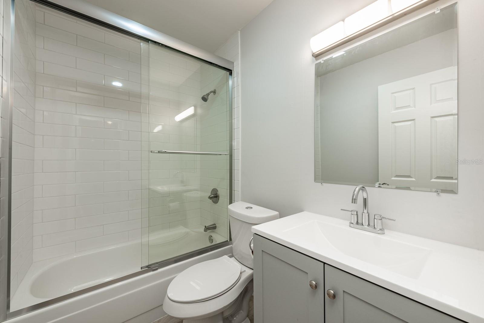 5089 Eaglesmere Dr #d09 Property Photo 28