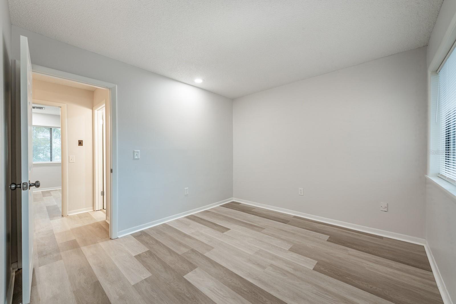 5089 Eaglesmere Dr #d09 Property Photo 30