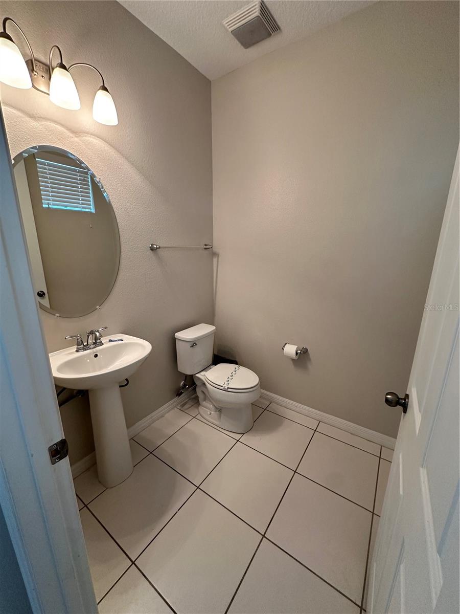 1718 Caribbean View Ter Property Photo 9