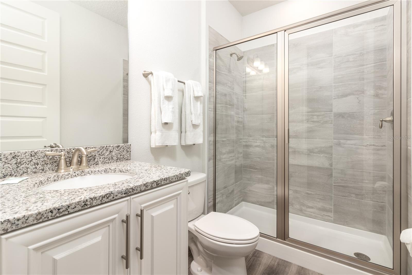 1136 Castle Pines Ct Property Photo 3