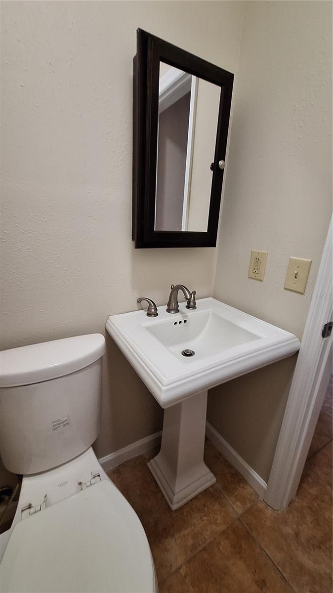 1030 Gregory Dr Property Photo 26
