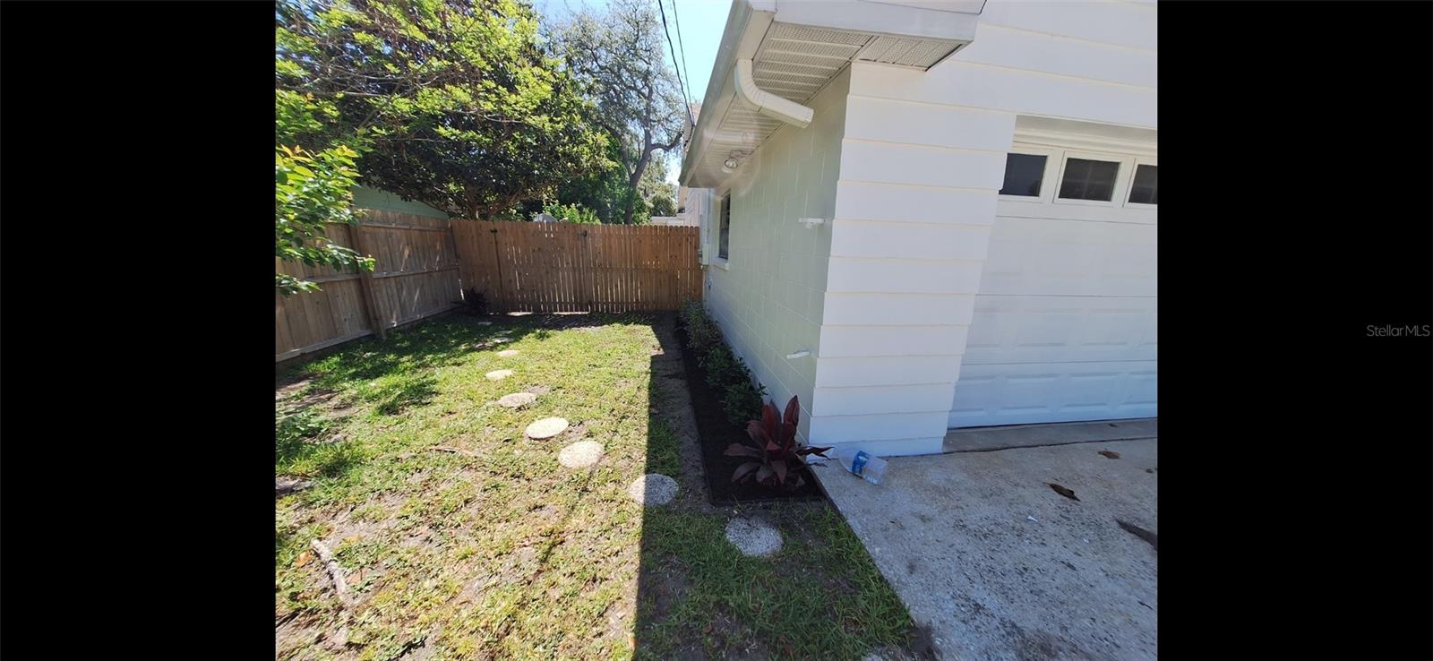 1030 Gregory Dr Property Photo 28