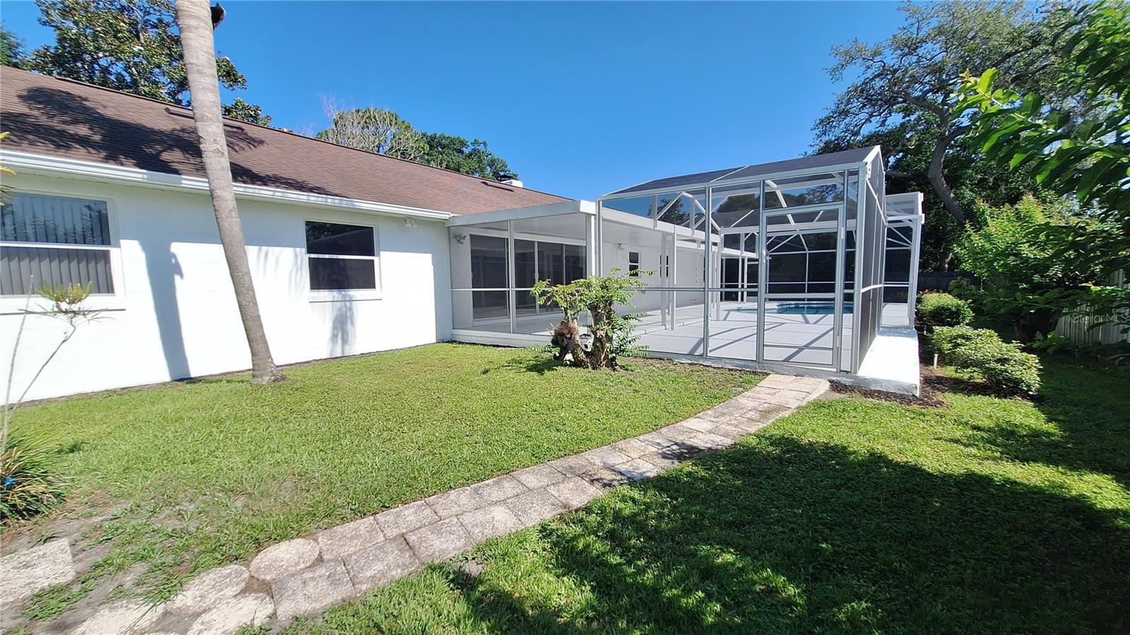 1030 Gregory Dr Property Photo 36