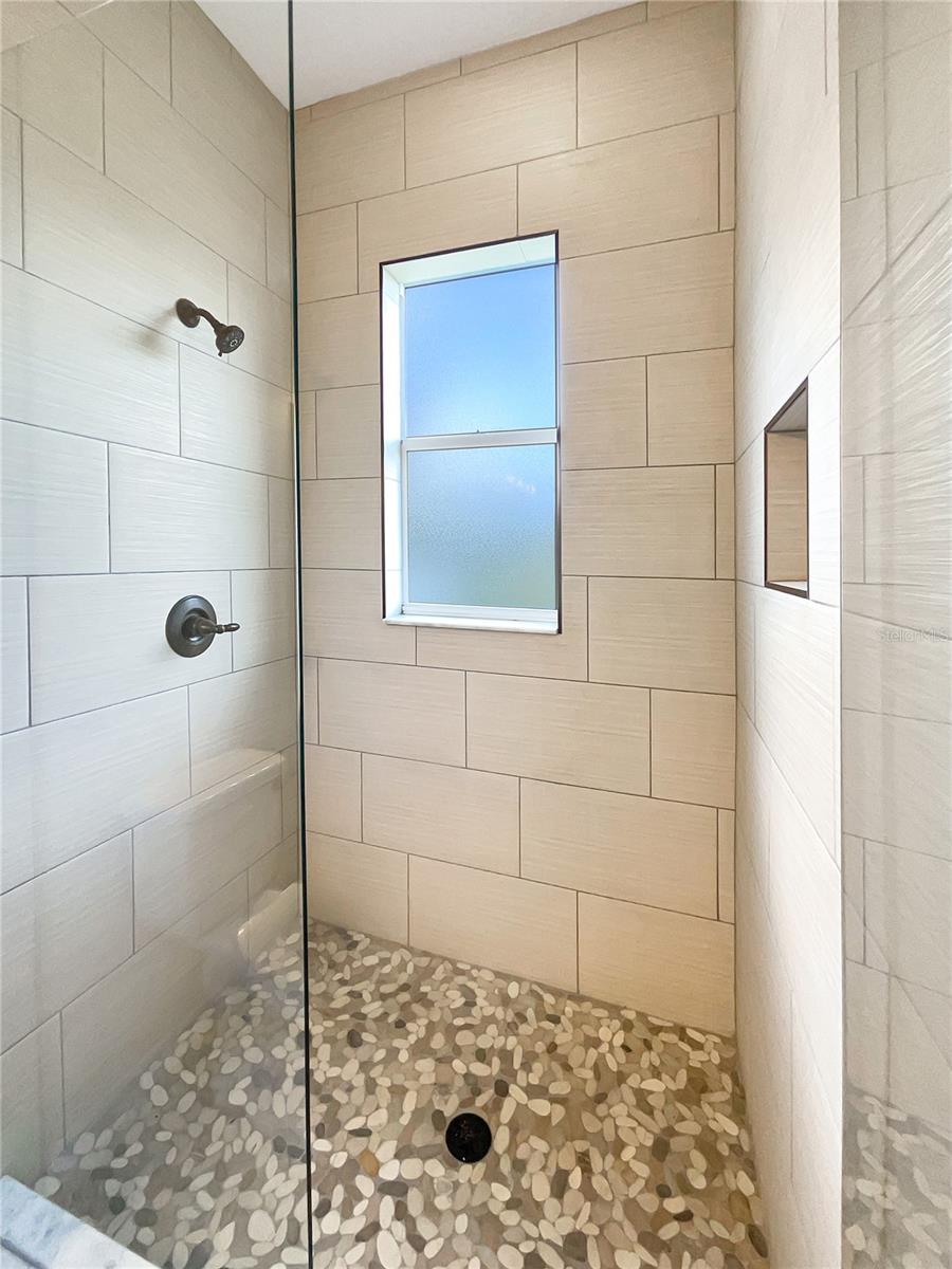 2513 Andrea Lynn Dr Property Photo 26