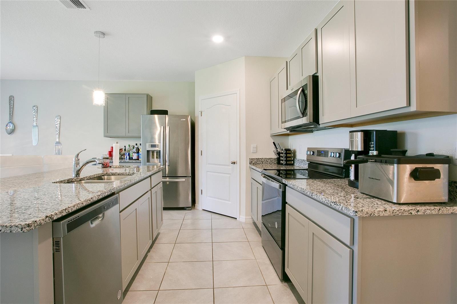 1157 Torrente Ln Property Photo 8
