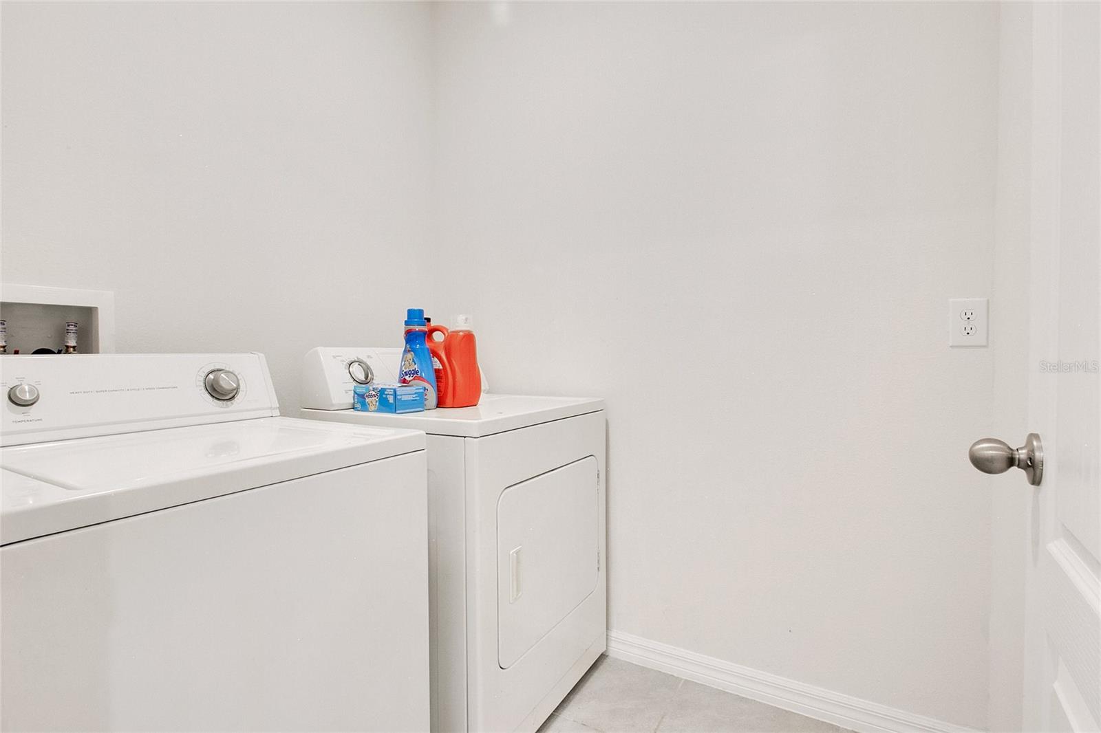 1157 Torrente Ln Property Photo 18