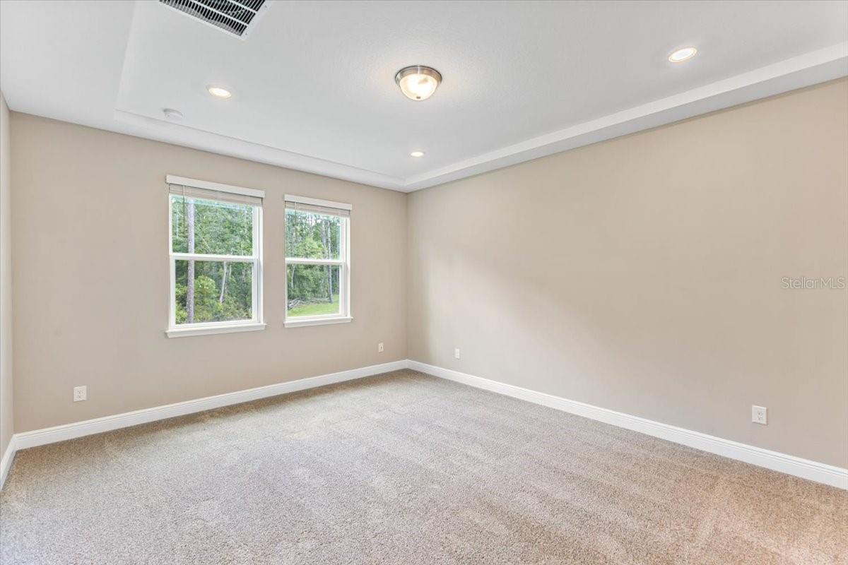352 Birkdale Dr Property Photo 10