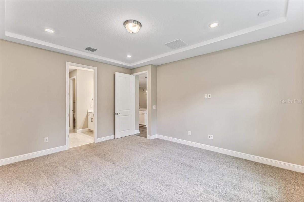 352 Birkdale Dr Property Photo 11