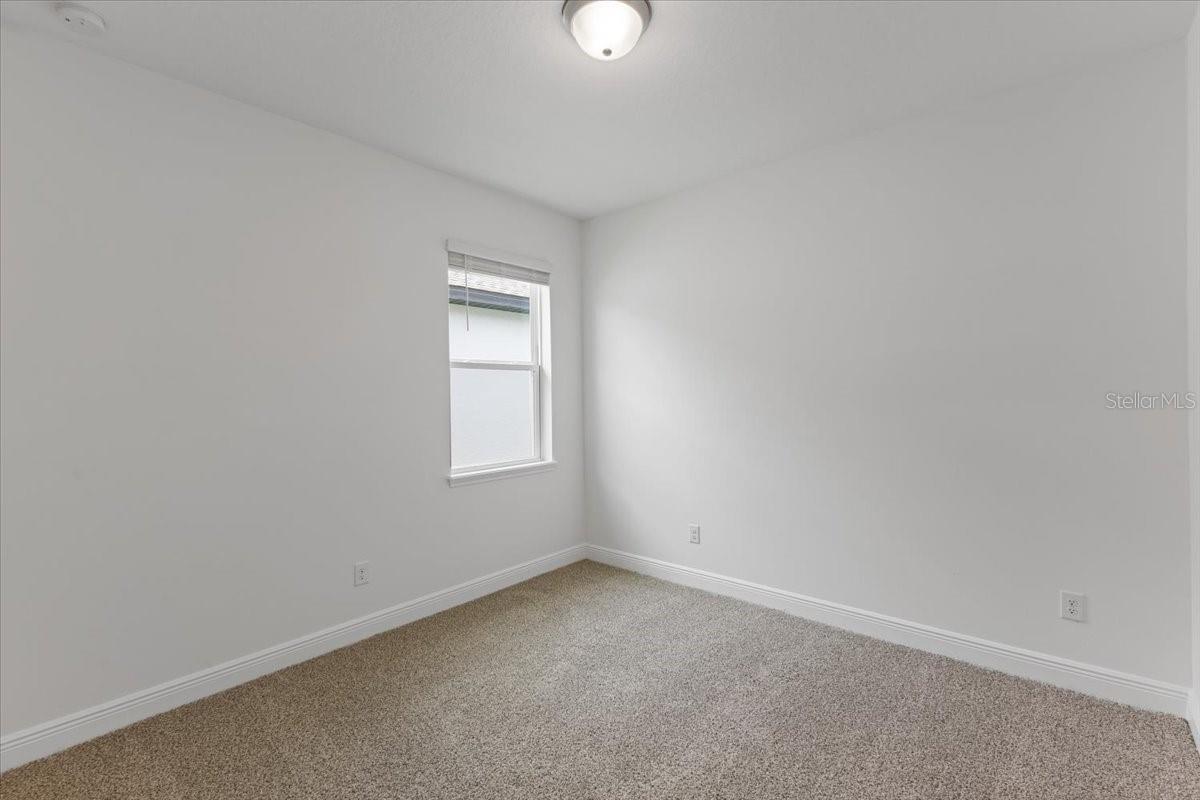 347 Birkdale Dr Property Photo 11