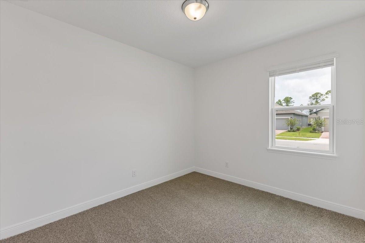347 Birkdale Dr Property Photo 15
