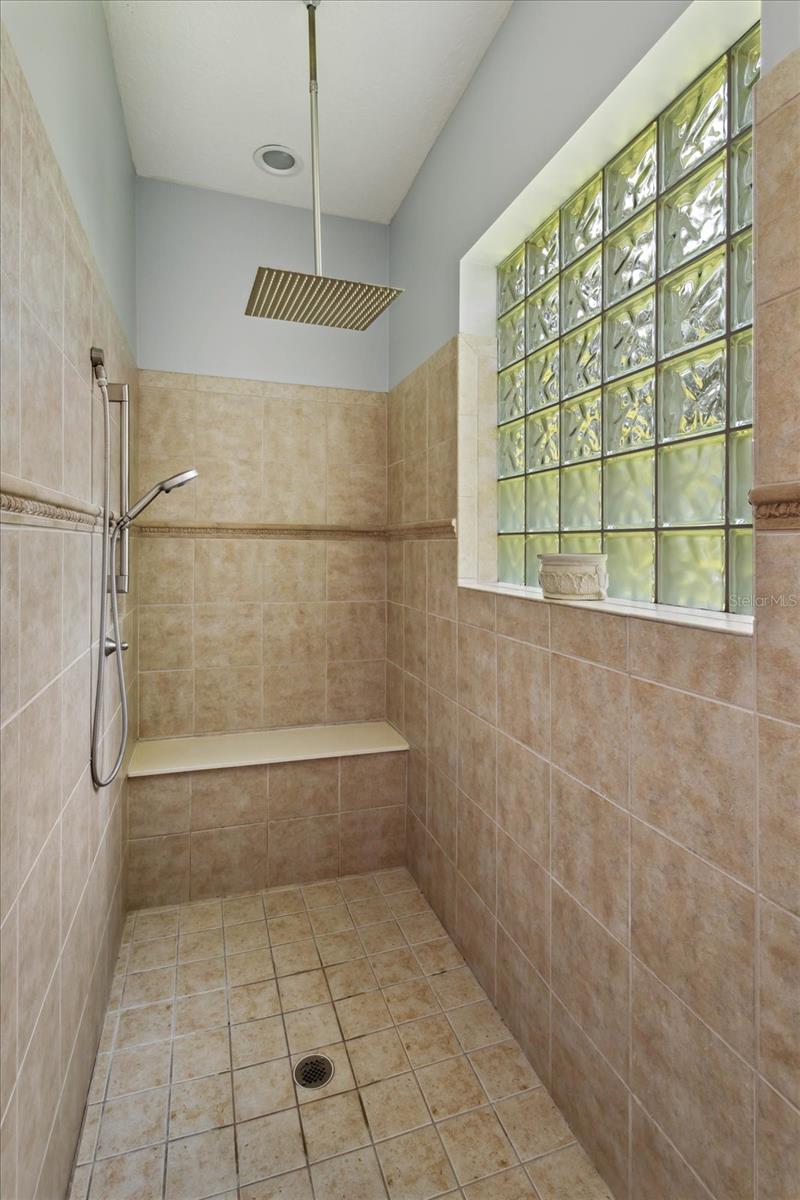 6215 Little Lake Sawyer Dr Property Photo 22