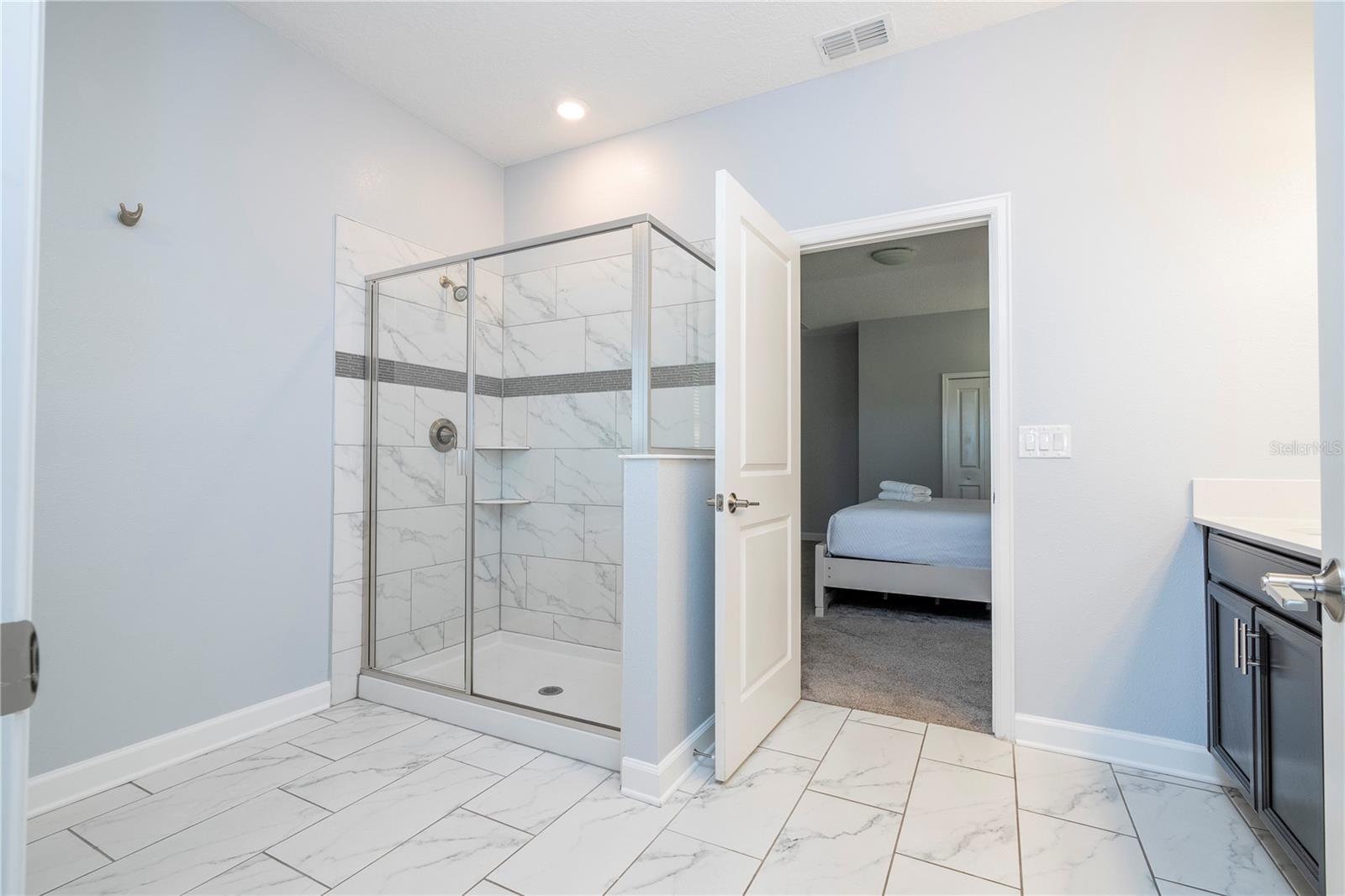 8868 Cabot Cliffs Dr Property Photo 14